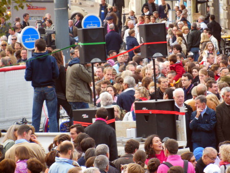 Beginning of anti same-sex marriage demonstration Marseille