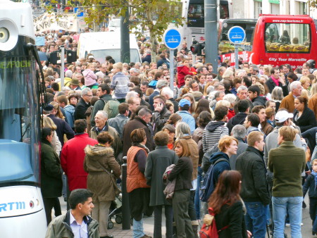 Beginning of anti same-sex marriage demonstration Marseille